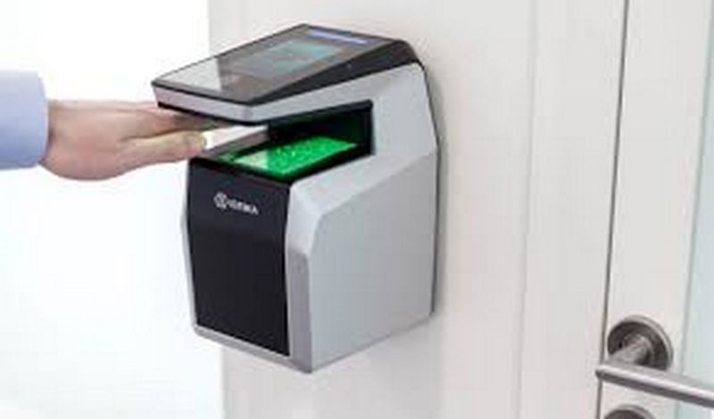 Instalação de controle de acesso biometrico